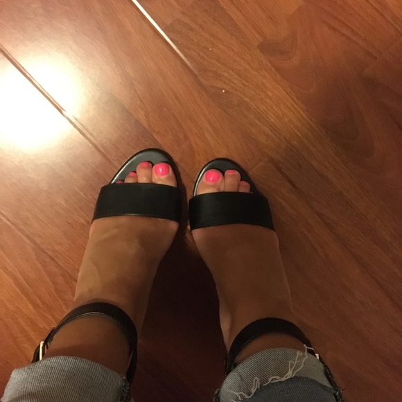 Nine west heels - Picture 3 of 4